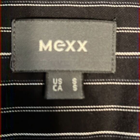 MEXX Men’s Black with White Pinstripes Button‎ Down Shirt Size S - Picture 6 of 7